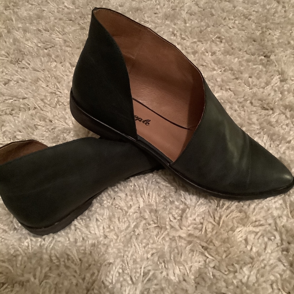 Free People Royal Flat